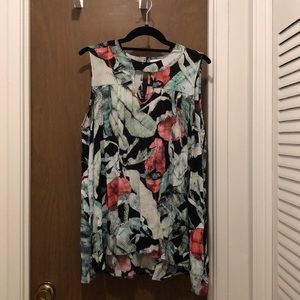 Sleeveless Lauren Conrad shirt beautiful design